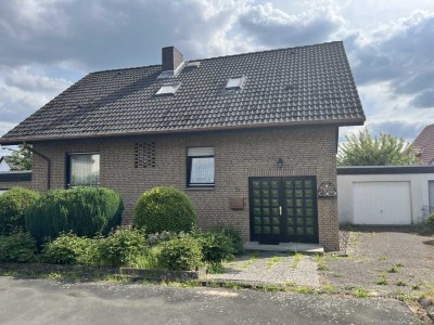 Provisionsfrei vom Eigentümer Preiswertes 6-Zimmer-Haus in Bad Salzuflen
