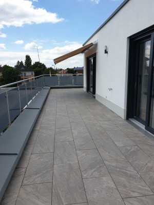 Exklusives 3-Zimmer-Penthouse mit sonniger Rundum-Dachterrasse