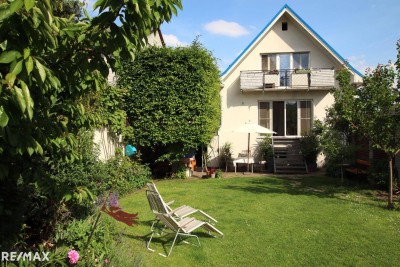 NEUER PREIS! Schönes Einfamilienhaus in Meidling mit großem Garten und 90m² Werkhalle!