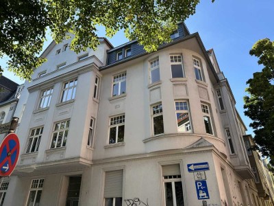 Wohnen und Arbeiten: Ideal für Selbstständige, mit eigenem Garten in begehrter Bestlage Ehrenfeld!