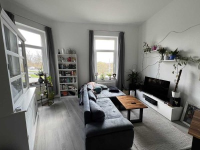 Einziehen & wohlfühlen: Charmante 3ZKB-Wohnung mit Weinberg-Blick