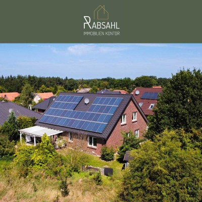 Wohntraum: Modernes Einfamilienhaus nach KfW-40 Standard und PV-Anlage in Feldrandlage von Boltersen