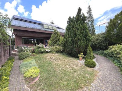 Architektenhaus mit Stil und Substanz – Wohnen in bester Lage!
