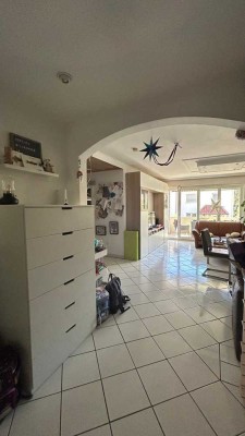 Pfiffige 4-Zimmer Eigentumswohnung mit Garage