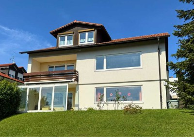Exklusives Mehrfamilienhaus (3 Wohnungen) mit See- und Bergblick am Bodensee