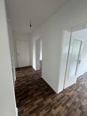 1. OG! Frisch saniert für Sie
