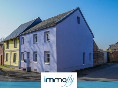 Ruhig und zentral – Familienfreundliche Doppelhaushälfte mit Gestaltungsspielraum