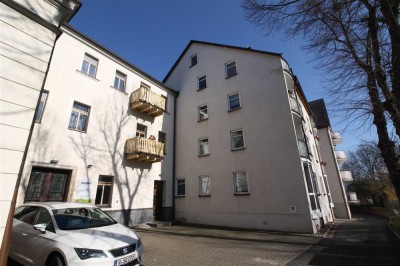 charmante 3-Zimmer-Wohnung mit Balkon und Einbauküche im Zentrum