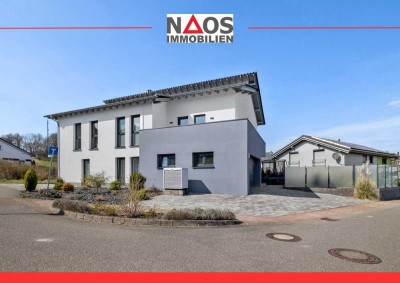 Hochwertiges A+ Haus mit großer Einliegerwohnung in ruhiger Lage
