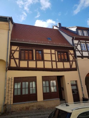 gemütliche Wohnung mit Terrasse im historischem Haus Stellpatz möglich