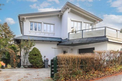 Schmuckstück! Traumhaus in Grub – Wohnen im Grünen mit viel Platz und Flexibilität