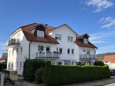 Balingen 3 Zi.  Wohnung Renoviert Balkon Garage EBK Ausbaureserve Stellplatz