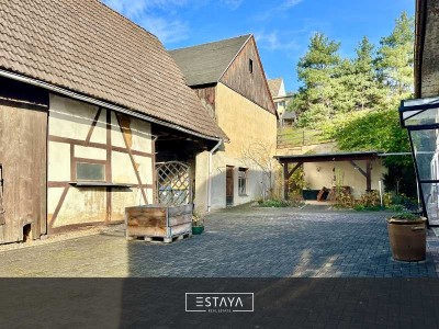 Historisches Fachwerkhaus mit gemütlichem Innenhof und ruhiger Lage in Wendishain.