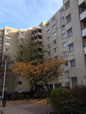 Großzügig geschnittene Wohnung im Herzen von Bonn-Tannenbusch – frisch saniert und bald bezugsbereit