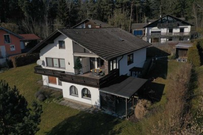 Geräumiges Einfamilienhaus mit Garage in Dietersburg (mit Einliegerwohnung)