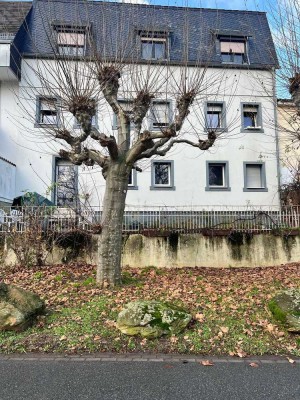 Renditestarkes Mehrfamilienhaus in Zentraler Lage von Mainz-Kostheim! Direkt am Main