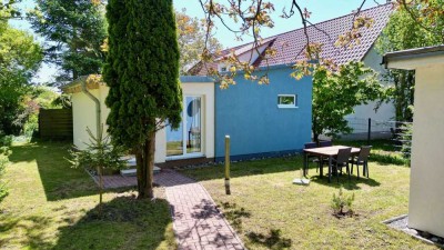 Provisionsfrei! - Zwei Bungalows wenige Meter vom Ostseestrand