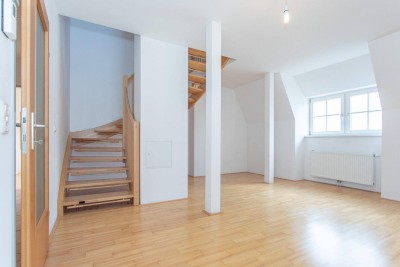 Stilvoll Wohnen in Gresten - 3 Zimmer Maisonette Wohnung mit Galerie Charakter