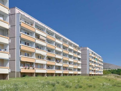 Großzügige 2-Zimmer-Wohnung mit Sonnenbalkon in Eisleben