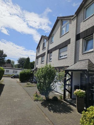 Feiern Sie mit Ihren Lieben Weihnachten im hochwertigem Eigenheim in idyllischer Lage!