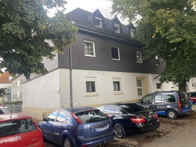 Kapitalanlage oder neues Zuhause? Zentrale Wohnung mit Mansardenzimmer im DG!