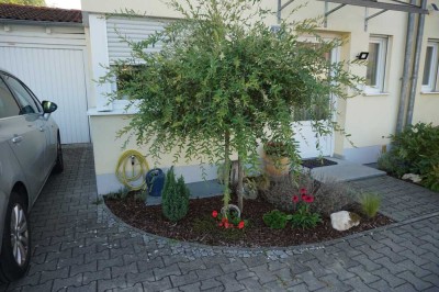 Moderne REH mit  großem Garten als Kapitalanlage