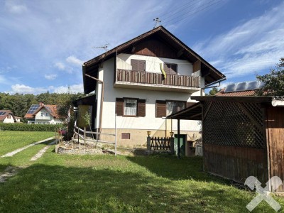 Wohnhaus mit Nebengebäude in ruhiger zentraler Lage von Ilz
