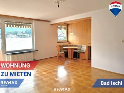 MIETE ! Schöne, helle 4-Zimmer-Wohnung in absoluter Zentrumslage!