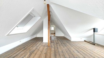 Charmante 3-Zimmer-Maisonettewohnung mit hochwertiger Ausstattung in saniertem Einfamilienhaus