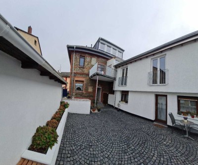 Großzügige 3-Zimmer-Wohnung mit zwei Bädern und Garagenstellplatz in Mainz-Kostheim