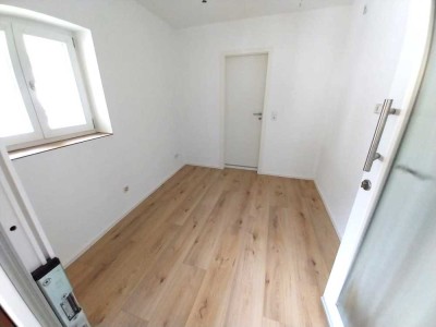 Mitbewohner gesucht. WG Zimmer zu vermieten