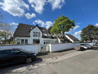 Mehrgenerationenhaus mit zusätzlichem Baugrundstück in ruhiger Lage