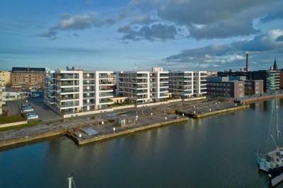 Bremerhaven-Am Neuen Hafen // Traumhafte 3-Zimmer-Wohnung mit beneidenswertem Balkon