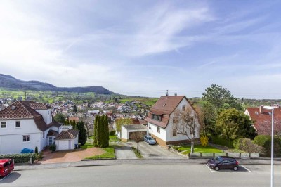 Platz und Panorama: Ihre neue Dachgeschosswohnung erwartet Sie