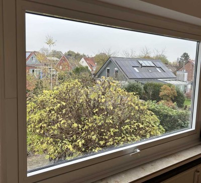 Große & helle, zentral gelegene Maisonettewohnung Mitten in COE zu vermieten