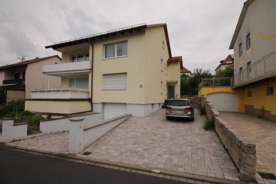 Attraktive sonnige 4-Zimmer-Wohnung mit Balkon in Bad Kissingen
