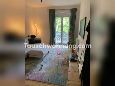 Tauschwohnung: Ruhige hübsche Wohnung mit Dielen, Balkon und Badewanne