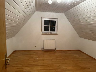 1300€, 90 m², 4 Zimmer