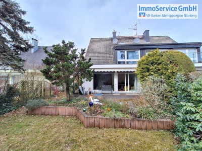 Ruhig gelegene Doppelhaushälfte mit Südterrasse und Garten.