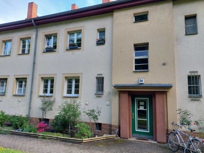 Exklusive, vollständig renovierte 2,5-Zimmer-Wohnung in Berlin Zehlendorf