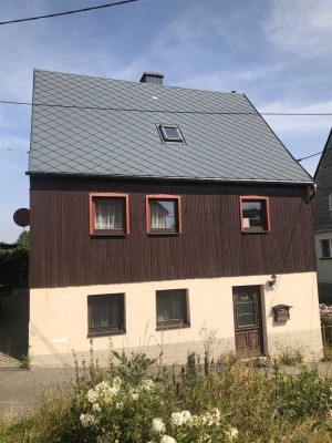 Landidylle trifft auf Zukunftspotenzial – Einfamilienhaus in Großrückerswalde