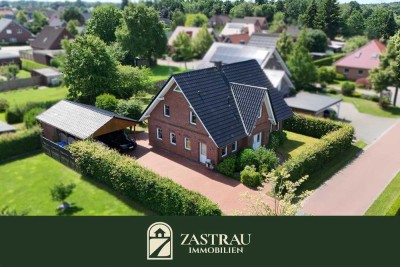 Stillvoll wohnen im modernen Dreigiebelhaus in Wiesmoor