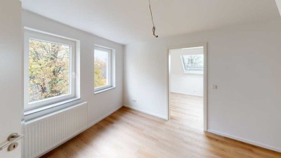 Charmante Dachgeschoßwohnung Rechts mit 3 Zimmern und ausgebautem Spitzboden - komplett saniert