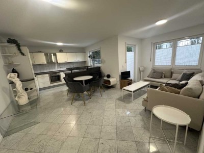 Schicke möblierte Single-Wohnung