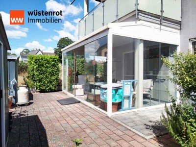 Helle 3-Zimmer-Wohnung mit verglaster Terrasse in ruhiger Lage – Komfortables Wohnen auf ca. 87 m²