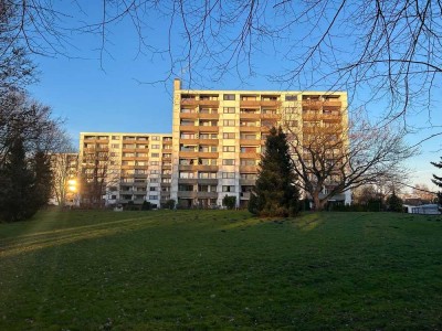 Freie 2 2/2 Zimmer-Wohnung in Schenefeld, 73 m² mit Gestaltungsspielraum
