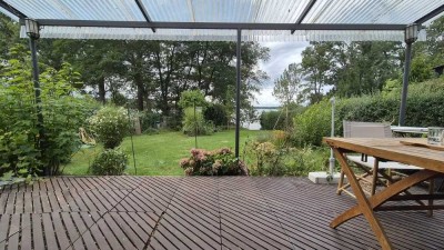 Seeblick, Terrasse und Bootsanleger – charmantes Wochenendhaus mit Neubaupotenzial in Neuruppin