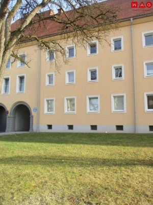 Sehr attraktive und ansprechende Wohnung ruhig und grün gelegen! Tolle Raumaufteilung für äußerst flexible Nutzungsmöglichkeiten! 1A-Infrastruktur wird geboten!
