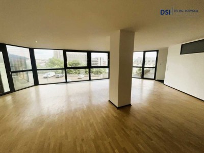 Sülz: Exklusives Wohnen im Loft mit viel Licht