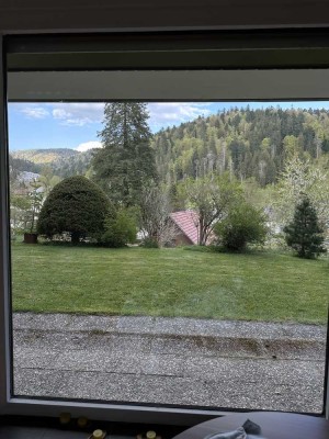 schöne Erdgeschosswohnung mit tollem Ausblick ins Grüne